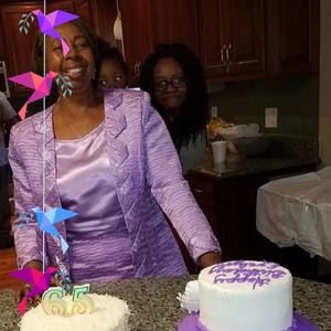 Meet your Posher, Evelyn